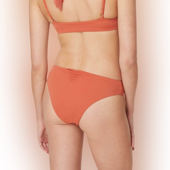 NWT Andie Symi Bikini Bottom in Cedar (Coral), Size Medium. - Picture 4 of 14